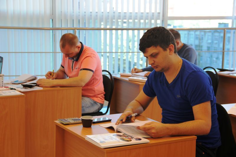 Сотрудники ООО «Газпромнефть - Ямал» прошли обучение в МИДО